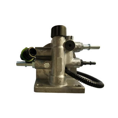 Diesel Filter Head 7421462811 7420951277 For KERAX DXI 11/13 3 Holes Through  KERAX DXI 11/13