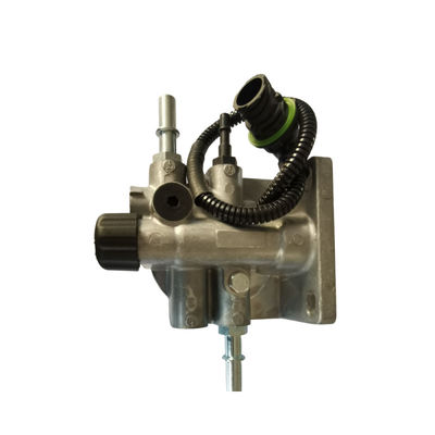 Diesel Filter Head 7421462811 7420951277 For KERAX DXI 11/13 3 Holes Through  KERAX DXI 11/13