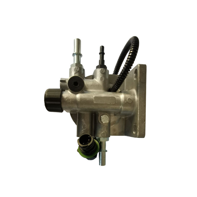 Diesel Filter Head 7421462811 7420951277 For KERAX DXI 11/13 3 Holes Through  KERAX DXI 11/13