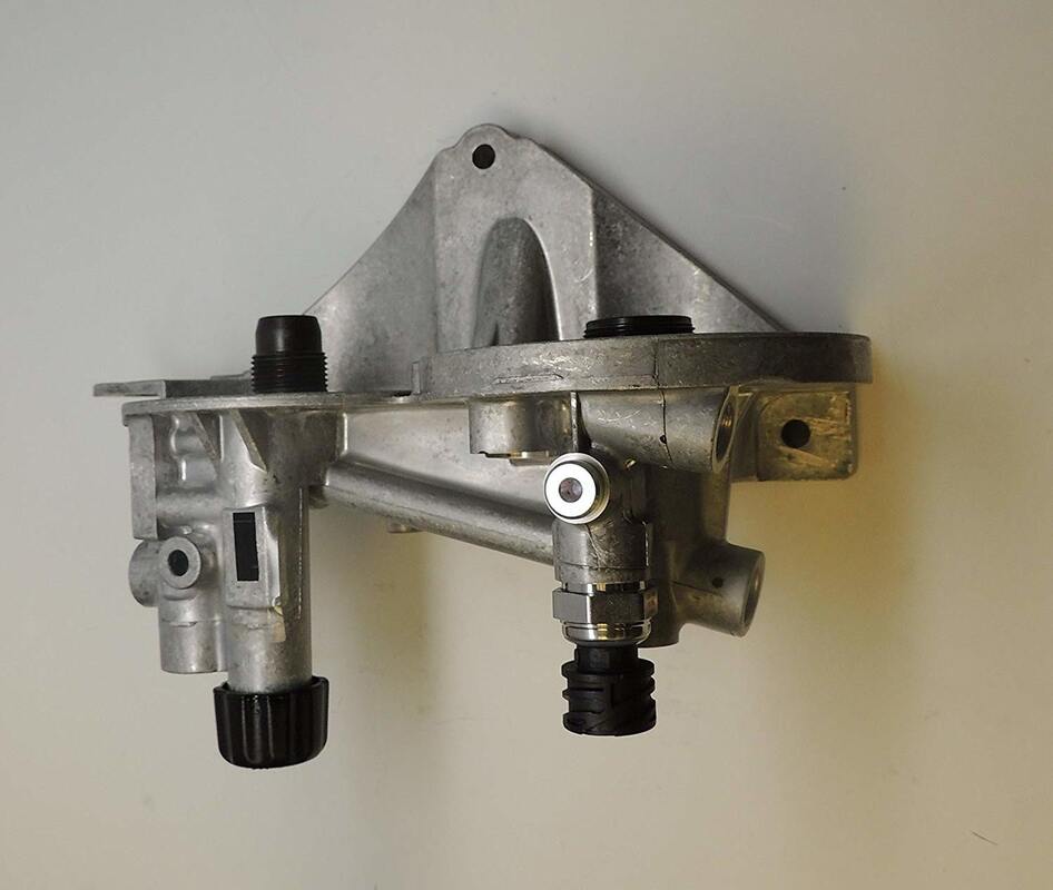 Fuel Filter Housing OE 22035817 for VO-LVO D13 FH 04-TLV ENG-VE12 & Mack MP8